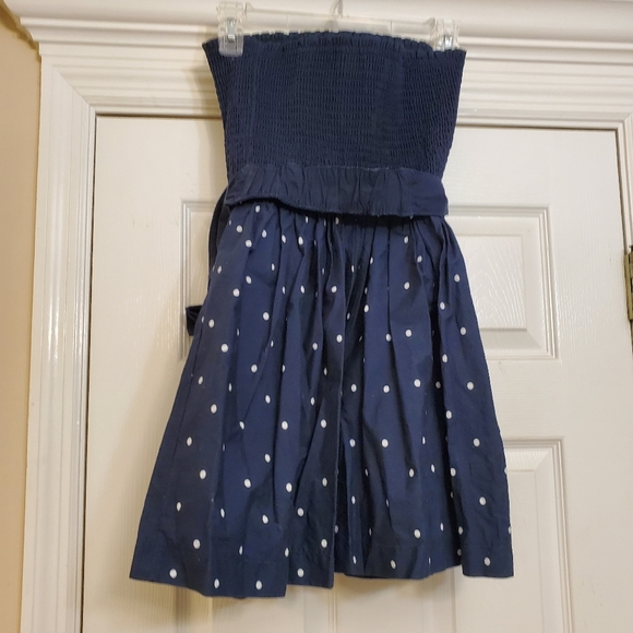 Dress - Picture 4 of 4